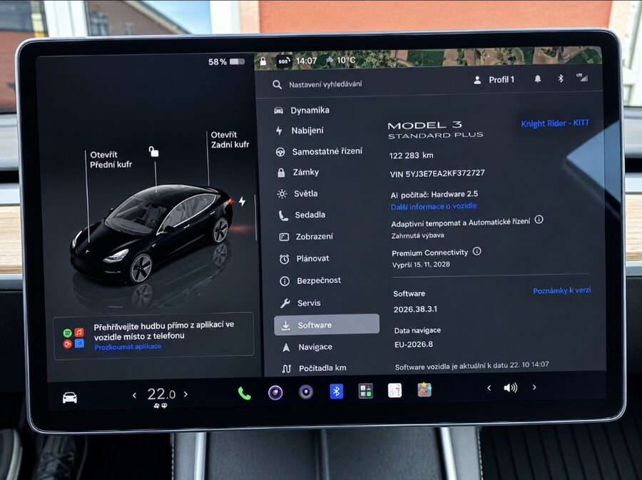 Tesla Model 3 Standard Range Plus 225 kW – fotografie 19 z 25