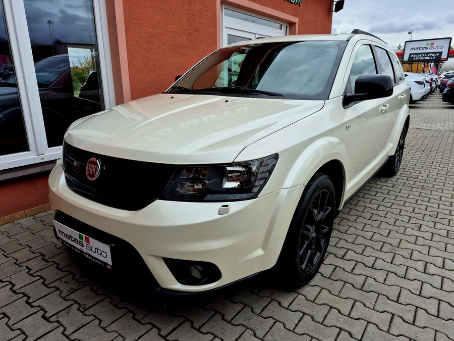 Fiat Freemont 2.0 Multijet 125 kW Black Code, TAŽNÉ, 2015