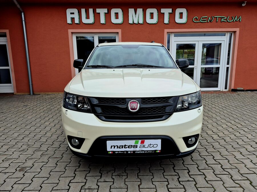 Fiat Freemont 2.0 Multijet 125 kW Black Code, TAŽNÉ – fotografie 7 z 24