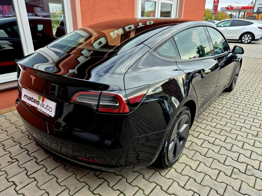 Tesla Model 3 Long Range RWD 208 kW – fotografie 6 z 27