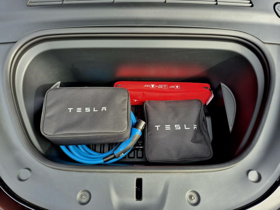 Tesla Model Y Performance Dual Motor 393 kW, tažné zařízení – fotografie 9 z 26