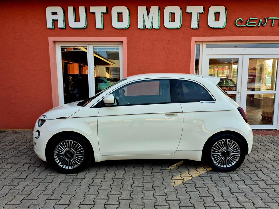 Fiat 500E 87 kW 42 kWh Drive – fotografie 2 z 25