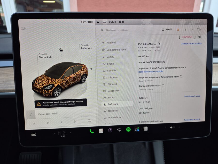Tesla Model Y Long Range Dual Motor, Berlín, tažné zařízení – fotografie 21 z 27