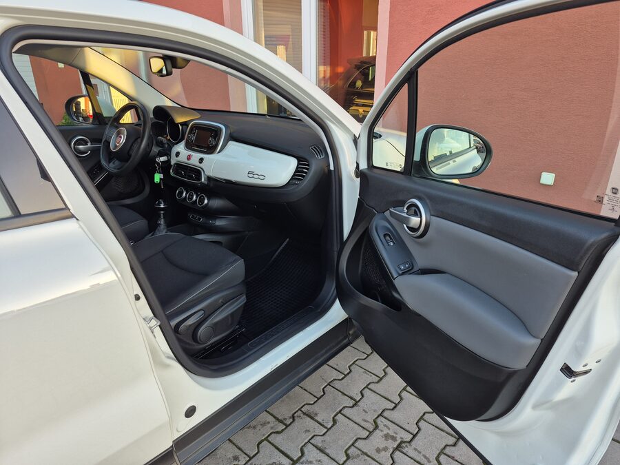 Fiat 500X 1.4 Turbo 103 kW Pop Star – fotografie 14 z 24
