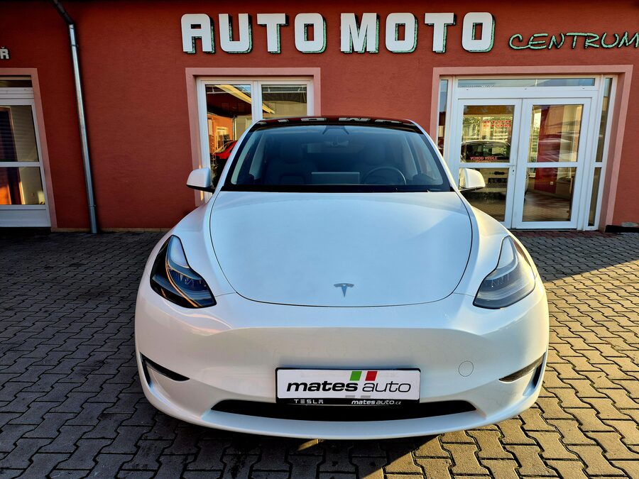 Tesla Model Y Long Range Dual Motor 378 kW, Berlín, tažné zařízení – fotografie 7 z 26