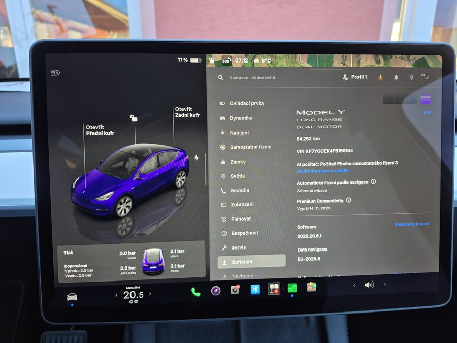 Tesla Model Y Long Range Dual Motor 378 kW, Berlín, EAP, tažné zařízení – fotografie 19 z 26