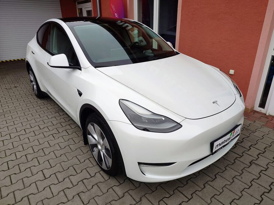 Tesla Model Y Standard plus RWD 220 kW – fotografie 5 z 25