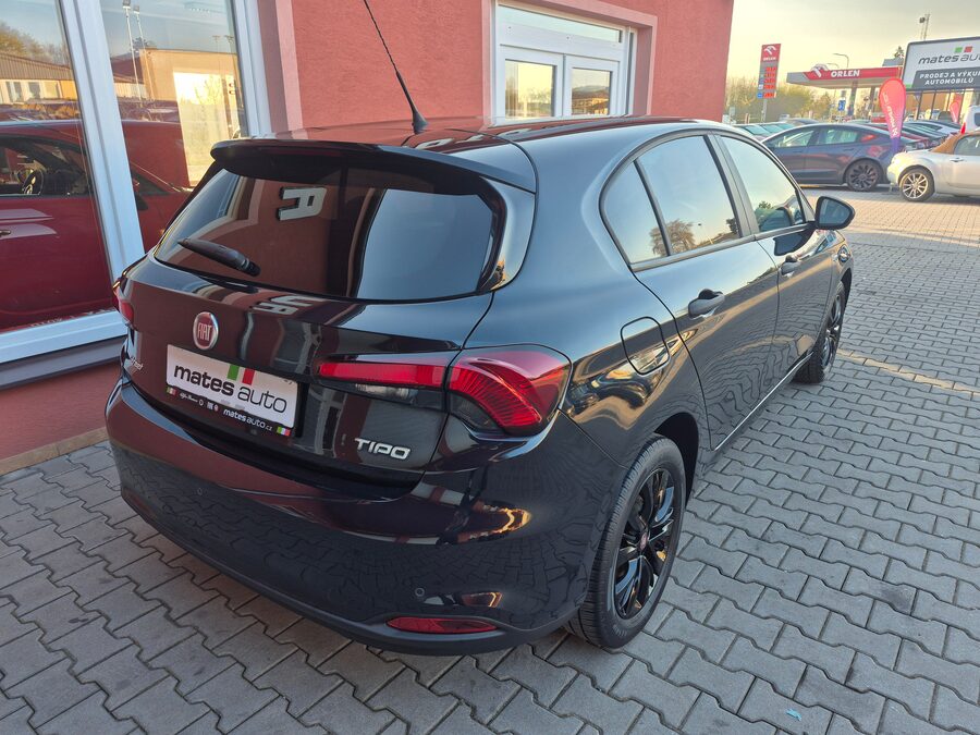 Fiat Tipo 1.4 Street 70 kW – fotografie 6 z 25