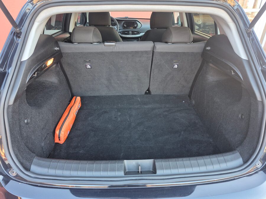 Fiat Tipo 1.4 Street 70 kW – fotografie 10 z 25