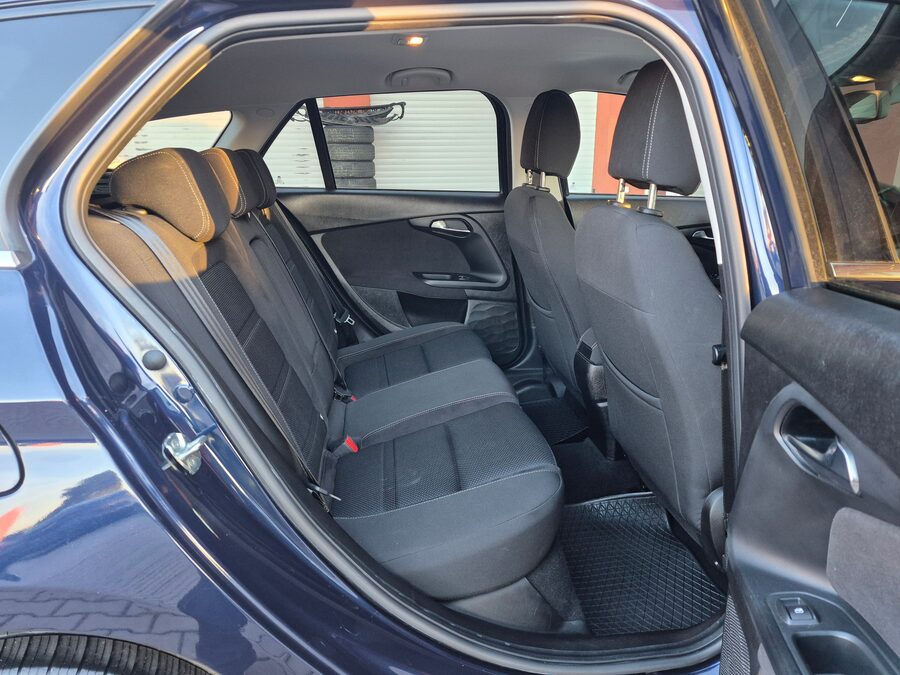 Fiat Tipo 1.4 Turbo Business 88 kW – fotografie 15 z 24