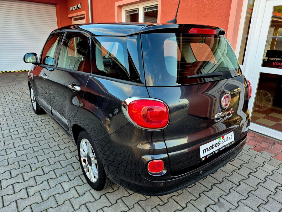 Fiat 500L 1.6 JTDM Lounge 88kw 7míst – fotografie 3 z 25