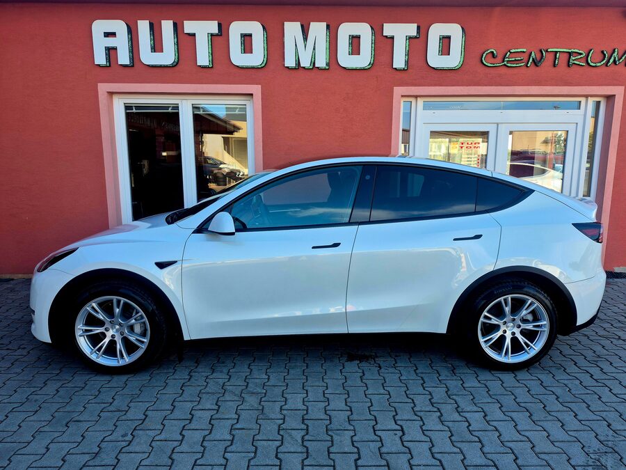 Tesla Model Y Long Range Dual Motor, Berlín - EAP – fotografie 2 z 27