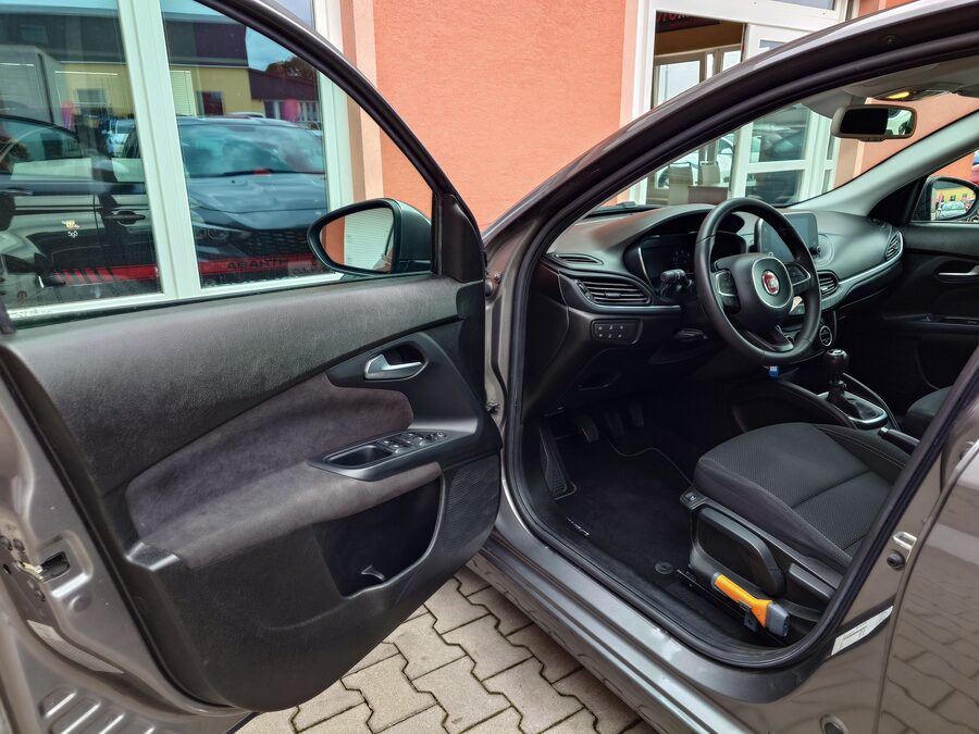 Fiat Tipo 1.4 70kw Lounge - tažné zařízení – fotografie 12 z 26
