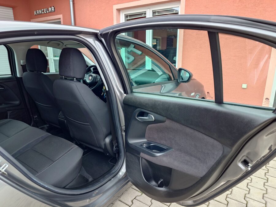 Fiat Tipo 1.4 70kw Lounge - tažné zařízení – fotografie 16 z 26