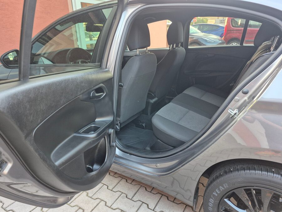 Fiat Tipo 1.4 70kw Street – fotografie 20 z 26