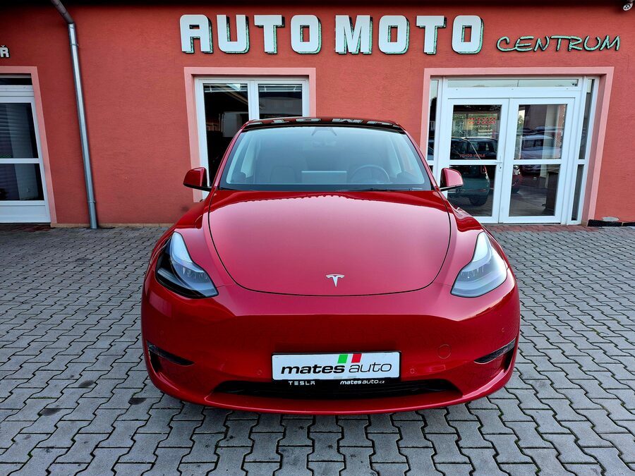 Tesla Model Y Long Range Dual Motor 378 kW – fotografie 7 z 26