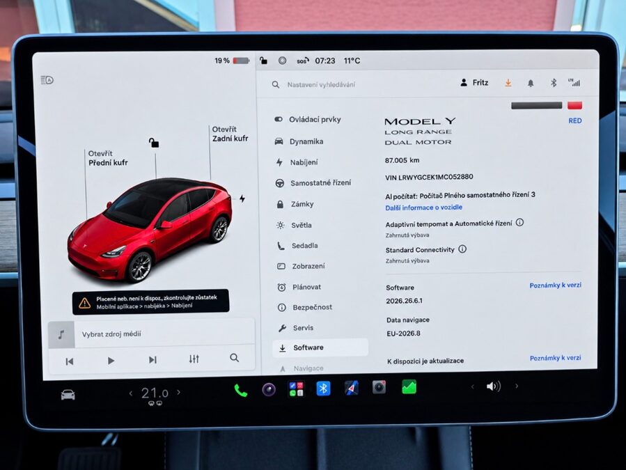 Tesla Model Y Long Range Dual Motor 378 kW – fotografie 22 z 26