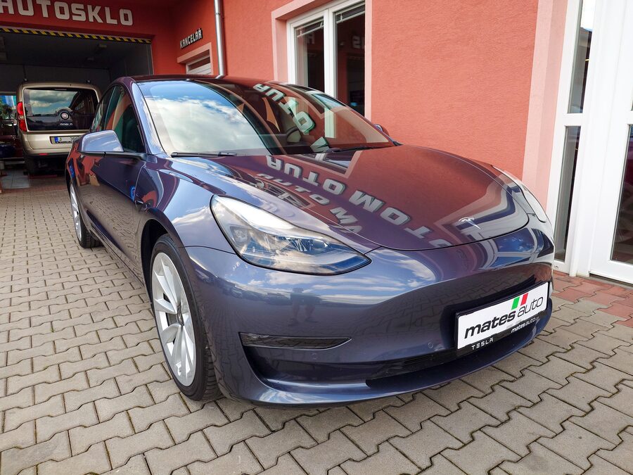 Tesla Model 3 Long Range Dual Motor 366 kW, acceleration boost – fotografie 5 z 24