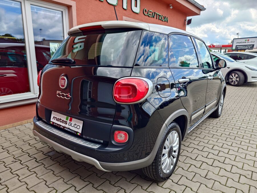 Fiat 500L Trekking 1.4 T-Jet 88 kW – fotografie 3 z 22
