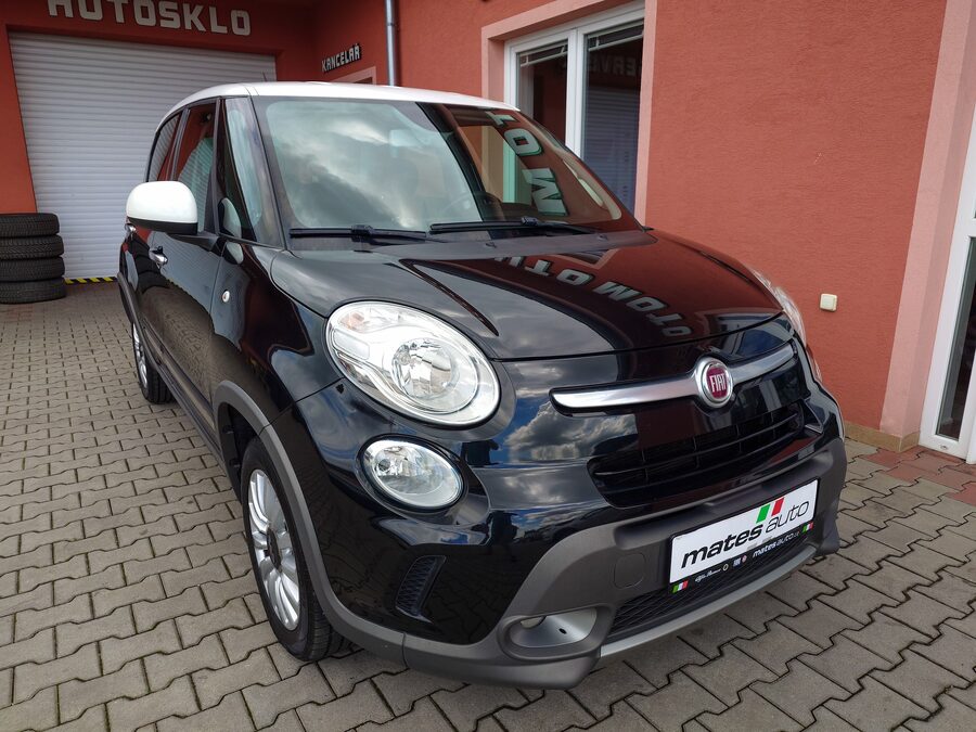 Fiat 500L Trekking 1.4 T-Jet 88 kW – fotografie 4 z 22