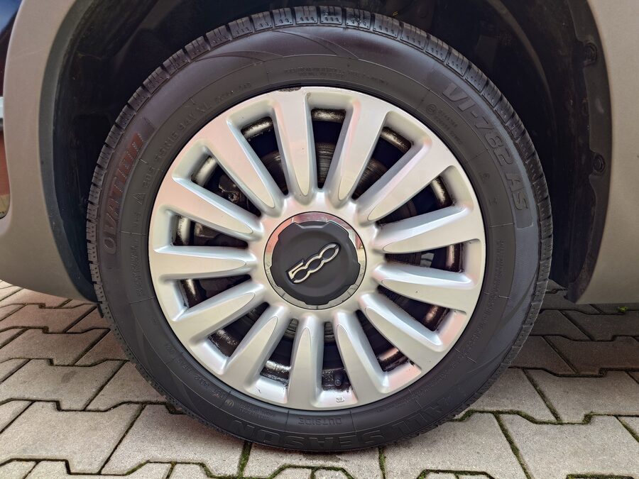 Fiat 500L Trekking 1.4 T-Jet 88 kW – fotografie 10 z 22