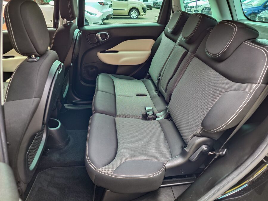 Fiat 500L Trekking 1.4 T-Jet 88 kW – fotografie 12 z 22