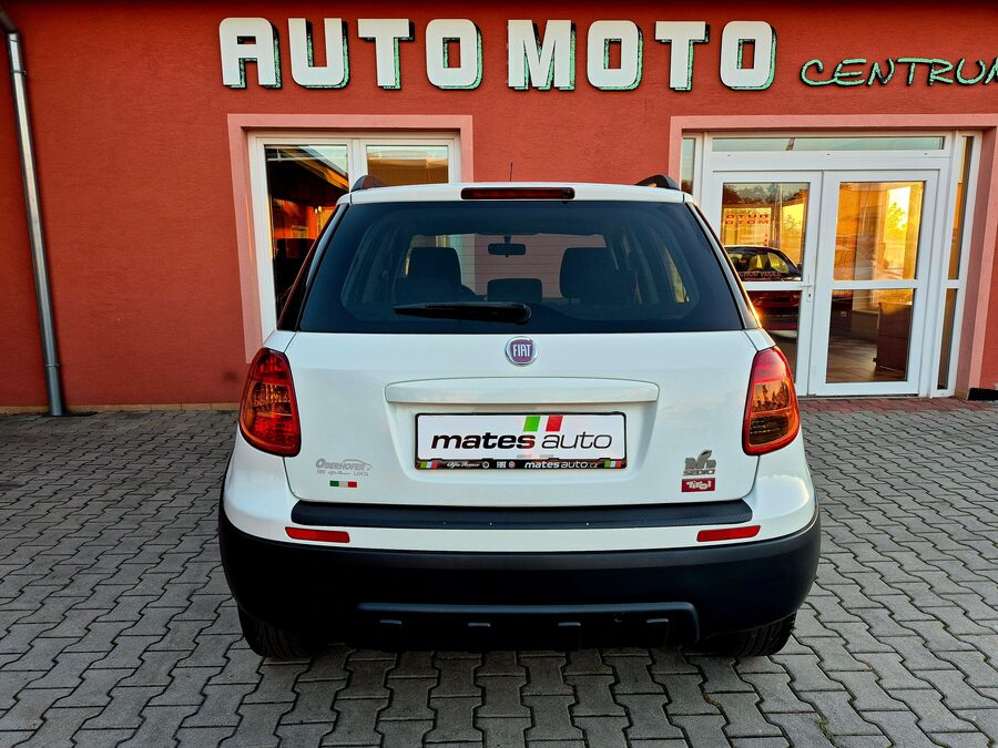 Fiat Sedici 1.6 88 kW Dynamic 4x4 – fotografie 9 z 24
