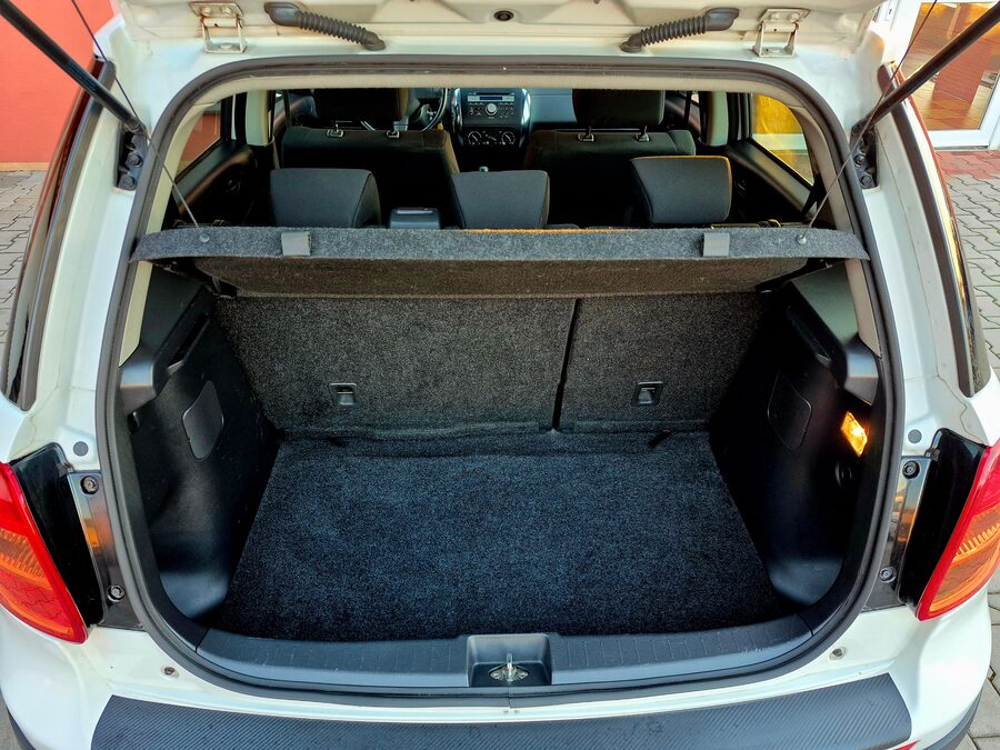 Fiat Sedici 1.6 88 kW Dynamic 4x4 – fotografie 10 z 24