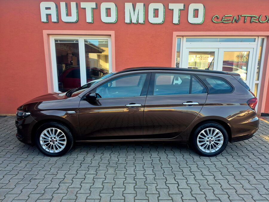 Fiat Tipo 1.0 Life 73kw – fotografie 2 z 24