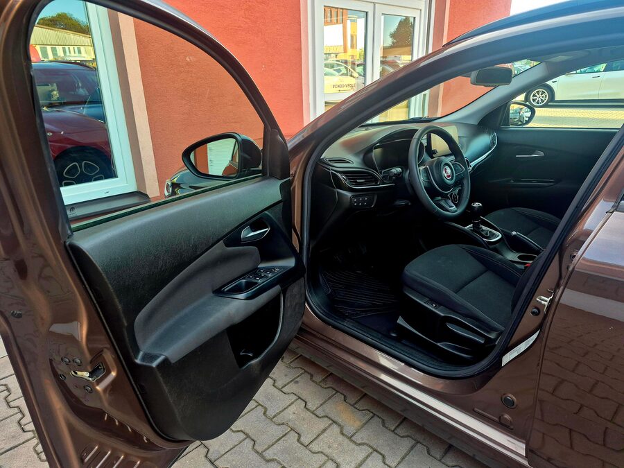 Fiat Tipo 1.0 Life 73kw – fotografie 12 z 24