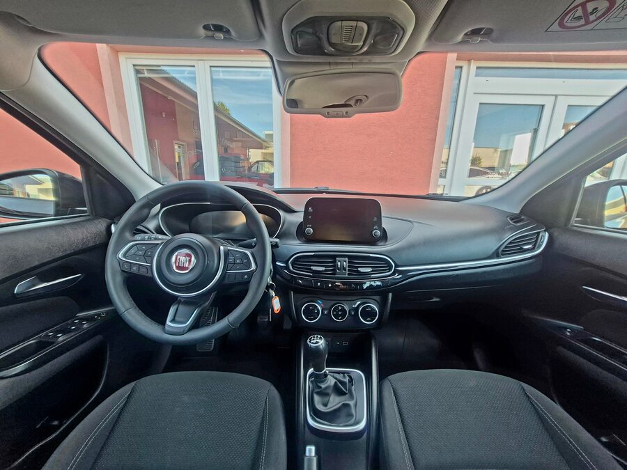Fiat Tipo 1.0 Life 73kw – fotografie 19 z 24