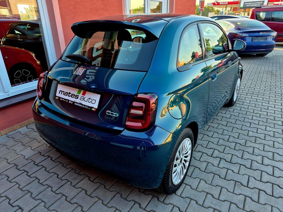 Fiat 500E 70 kW ACTION PLUS – fotografie 7 z 24