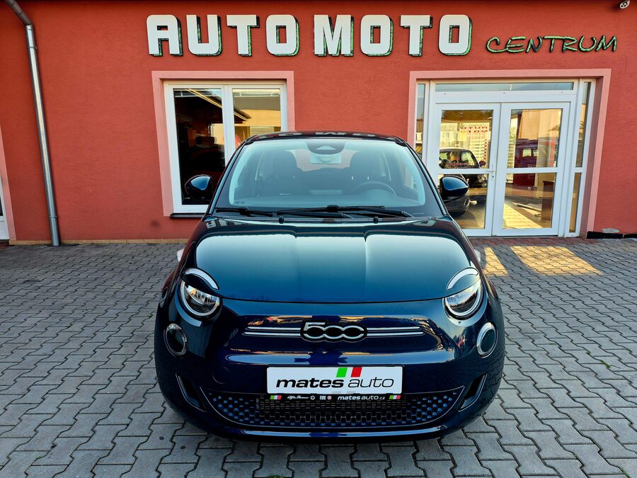 Fiat 500E 70 kW ACTION PLUS – fotografie 8 z 24