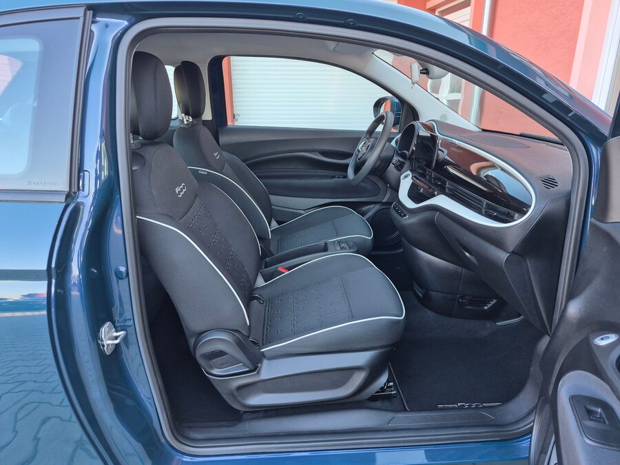 Fiat 500E 70 kW ACTION PLUS – fotografie 14 z 24