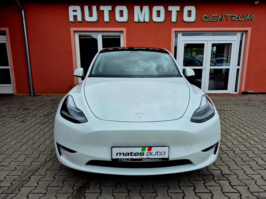 Tesla Model Y Long Range Dual Motor 378kW - BERLÍN – fotografie 7 z 26