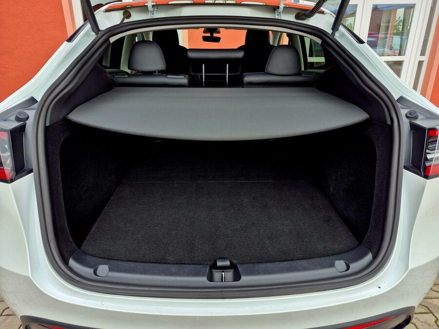 Tesla Model Y Long Range Dual Motor 378kW - BERLÍN – fotografie 11 z 26