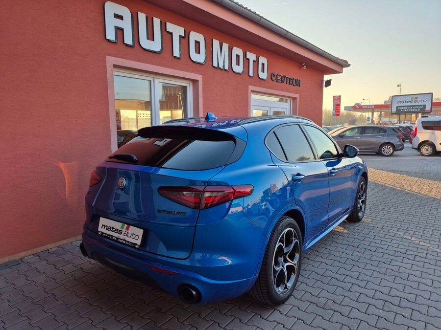 Alfa Romeo Stelvio 2.2 JTDM Veloce Q4 – fotografie 6 z 24