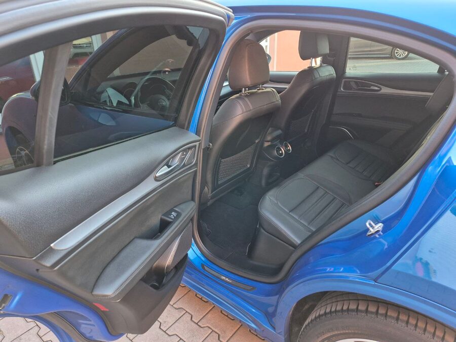 Alfa Romeo Stelvio 2.2 JTDM Veloce Q4 – fotografie 18 z 24