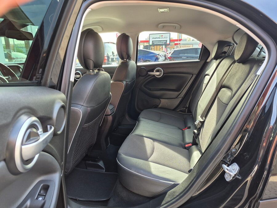 Fiat 500X 1.4 MultiAir 103 kW Cross Plus – fotografie 18 z 26