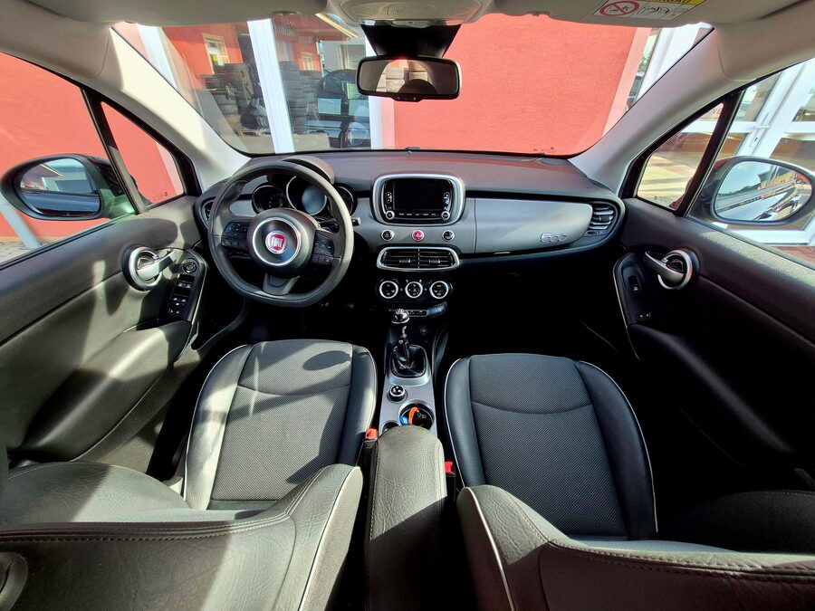 Fiat 500X 1.4 MultiAir 103 kW Cross Plus – fotografie 20 z 26