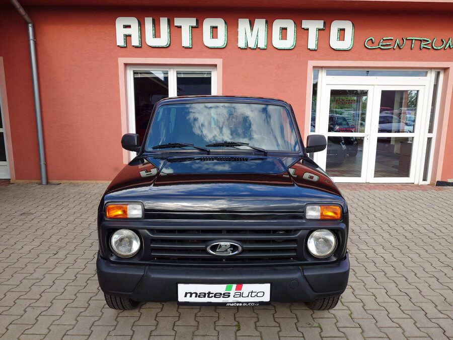 Lada Niva Urban 4x4 1.7 61kw – fotografie 7 z 24