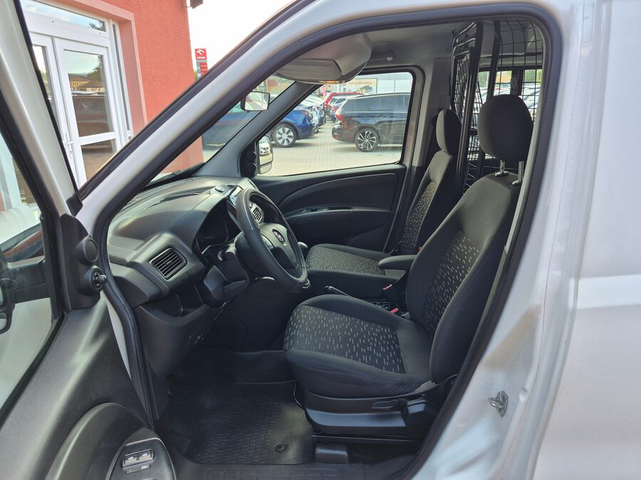 Opel Combo 1.6 CDTI Kasten L1H1 – fotografie 12 z 21