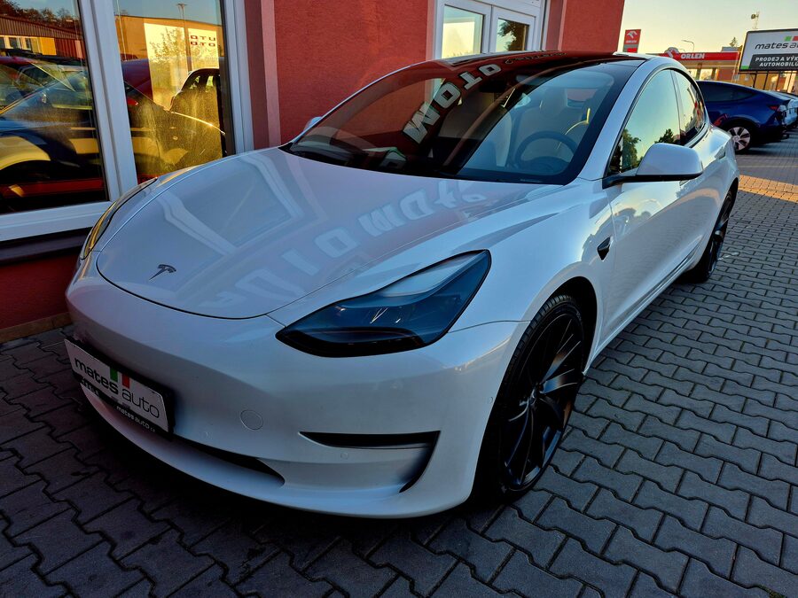 Tesla Model 3 Performance Dual Motor 377 kW, 2021