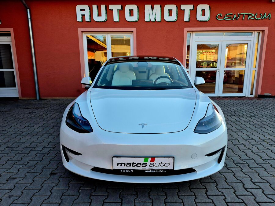 Tesla Model 3 Performance Dual Motor 377 kW – fotografie 7 z 26