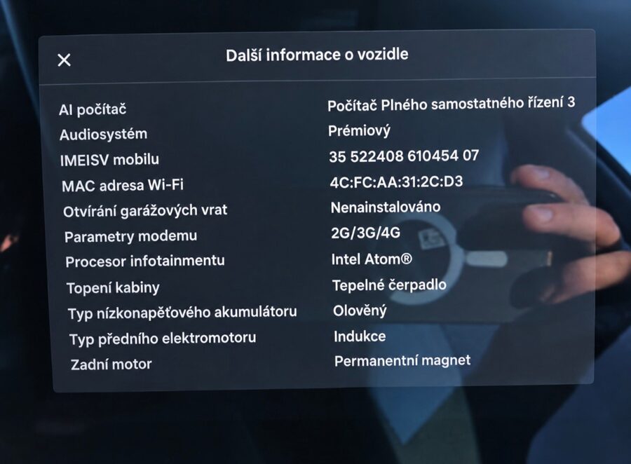 Tesla Model 3 Performance Dual Motor 377 kW – fotografie 21 z 26