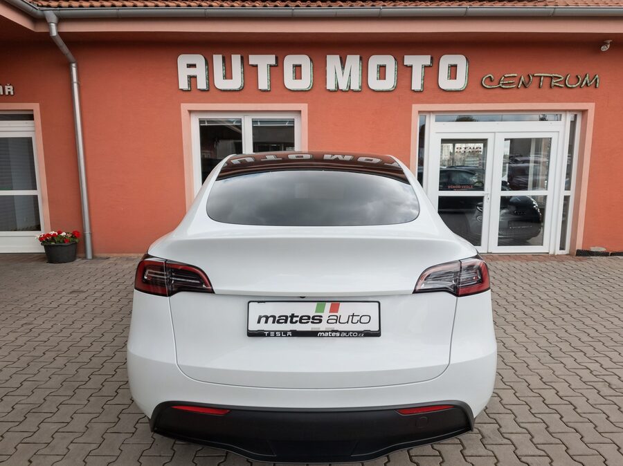 Tesla Model Y Long Range Dual Motor, – fotografie 8 z 25