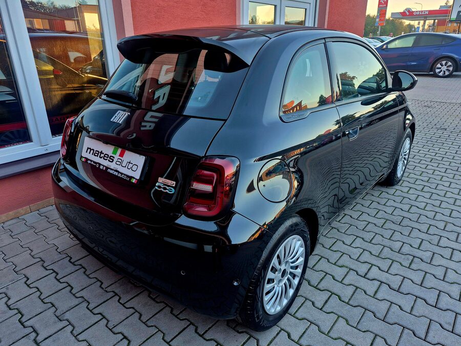 Fiat 500E Icon 87 kW 42 kWh – fotografie 6 z 24