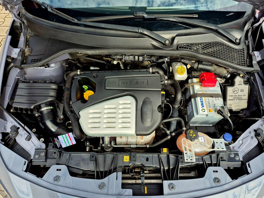 Fiat Tipo 1.4 TURBO S-Design 88 kW Grigio Metropoli – fotografie 10 z 26