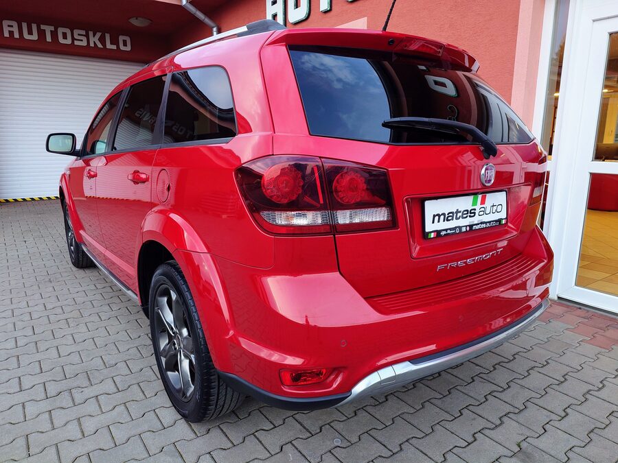 Fiat Freemont 2.0 Multijet 125 kW Cross – fotografie 3 z 27