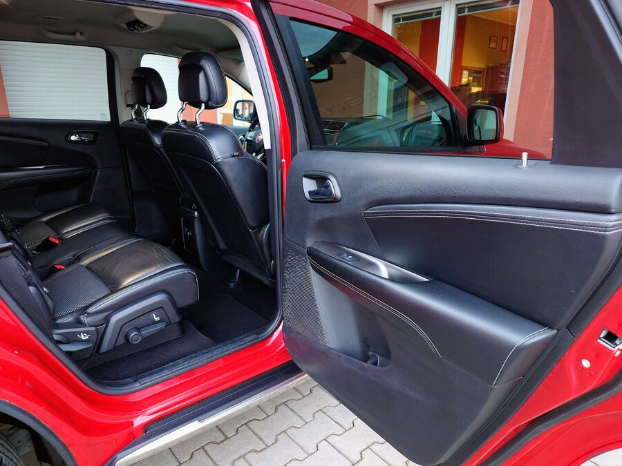 Fiat Freemont 2.0 Multijet 125 kW Cross – fotografie 18 z 27